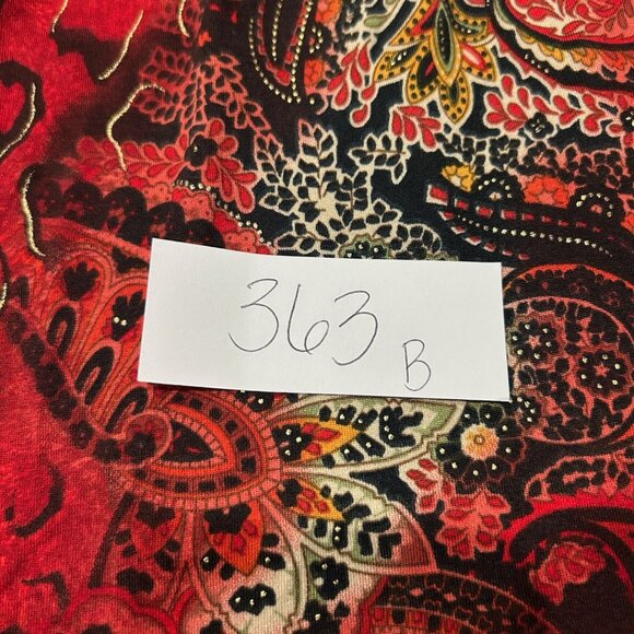 Peck & Peck Weekend Womens Sz M Long Sleeve Red Paisley Animal Print Top Elegant - Picture 9 of 10